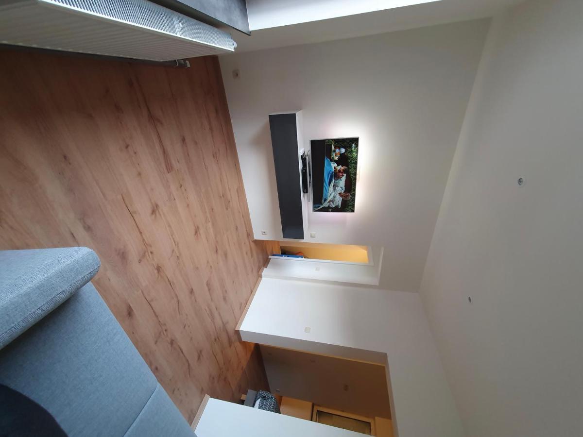 Brussels North - Pajot Apartments Wemmel Exterior photo